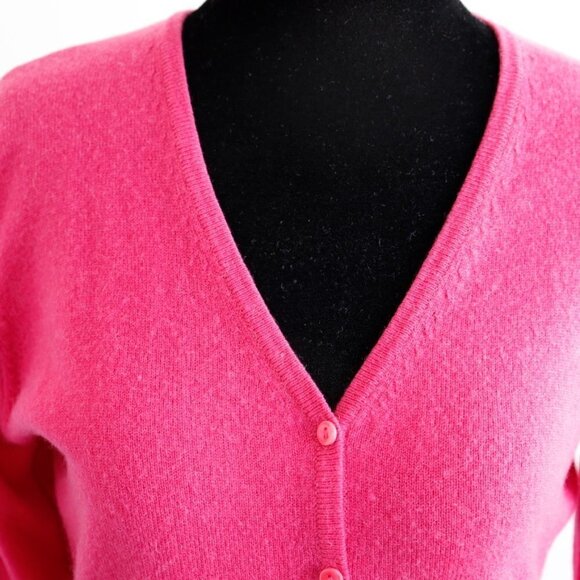 ⭐️HOST PICK⭐️ Cashmere Sweater - Picture 2 of 12